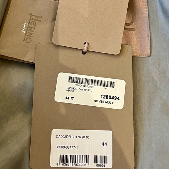 HERNO coat jacket, never worn - Picture 7 of 7